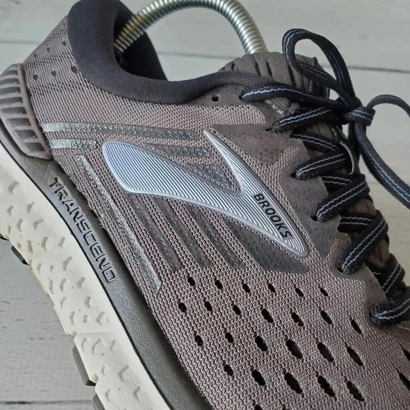 Brooks Transcend 6 Purple Gray Sneakers - Picture 10 of 11